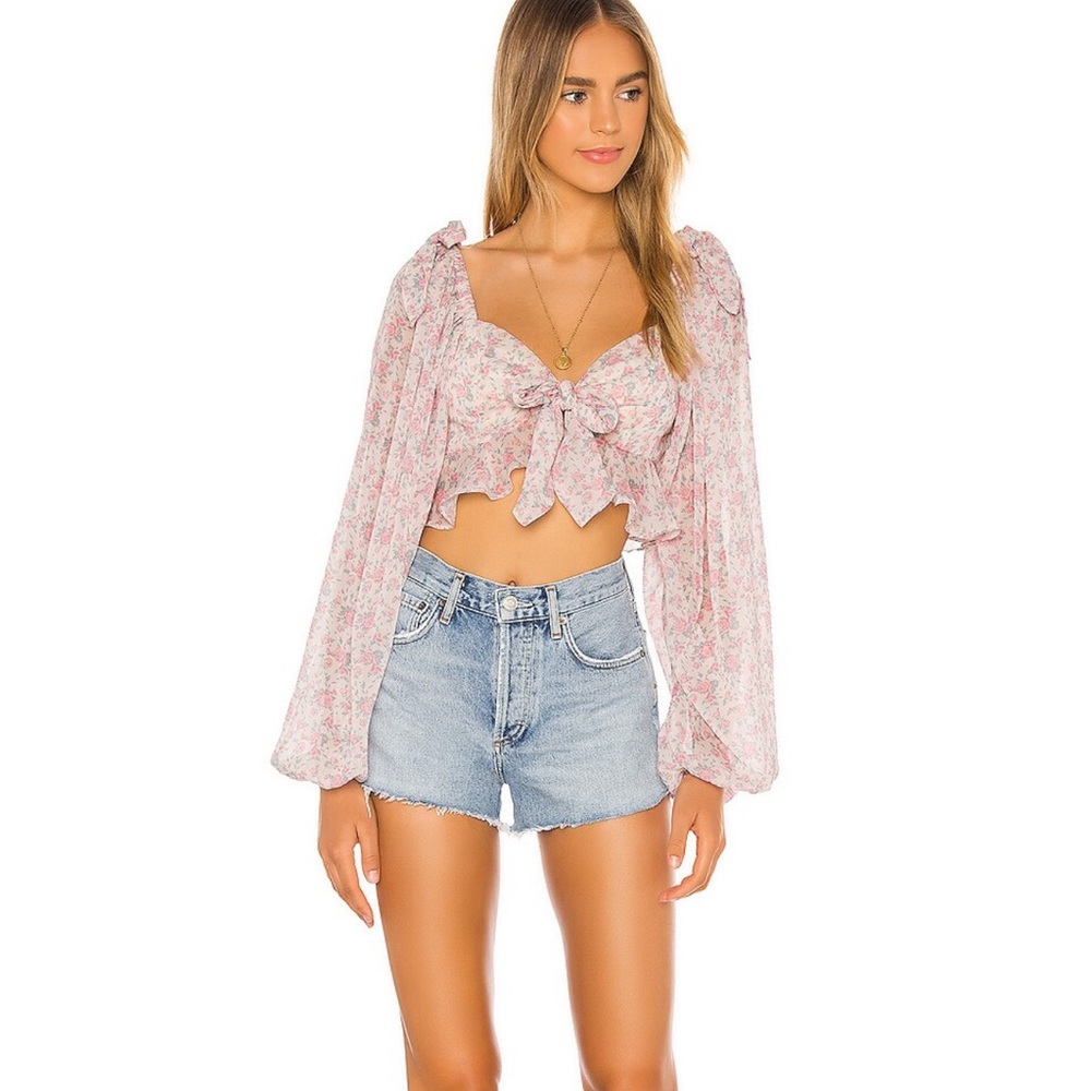 TULAROSA Bristol Top in Ivory Rose Blooms